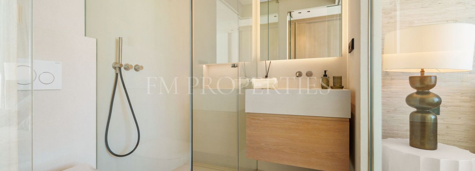 Villa  en Linda Vista Baja, San Pedro de Alcantara