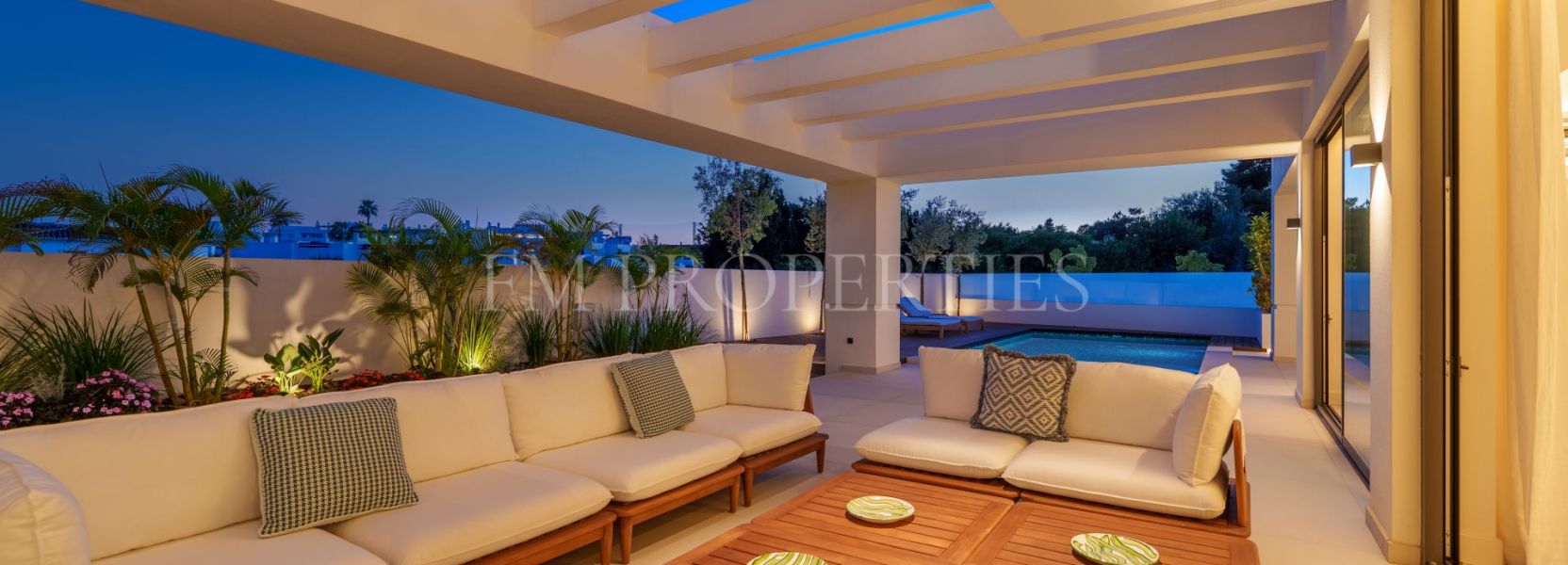 Villa  en Linda Vista Baja, San Pedro de Alcantara