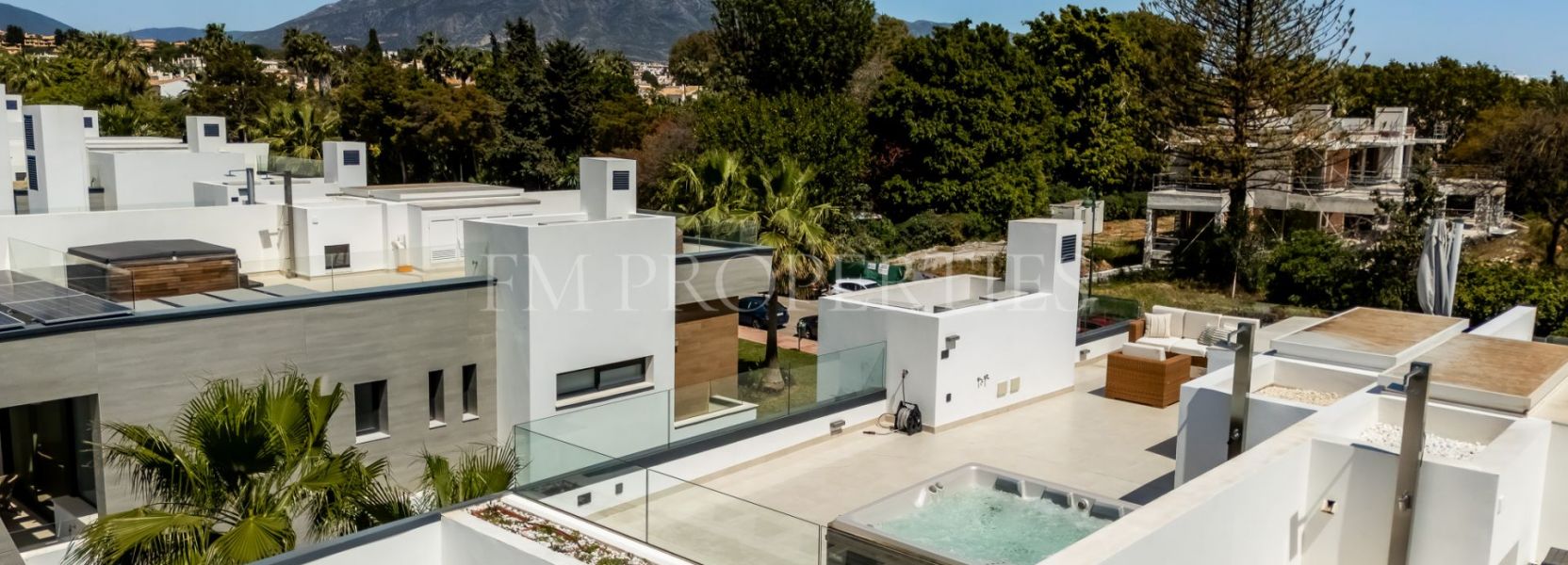 Semi Detached House  in Marbella - Puerto Banus, Marbella