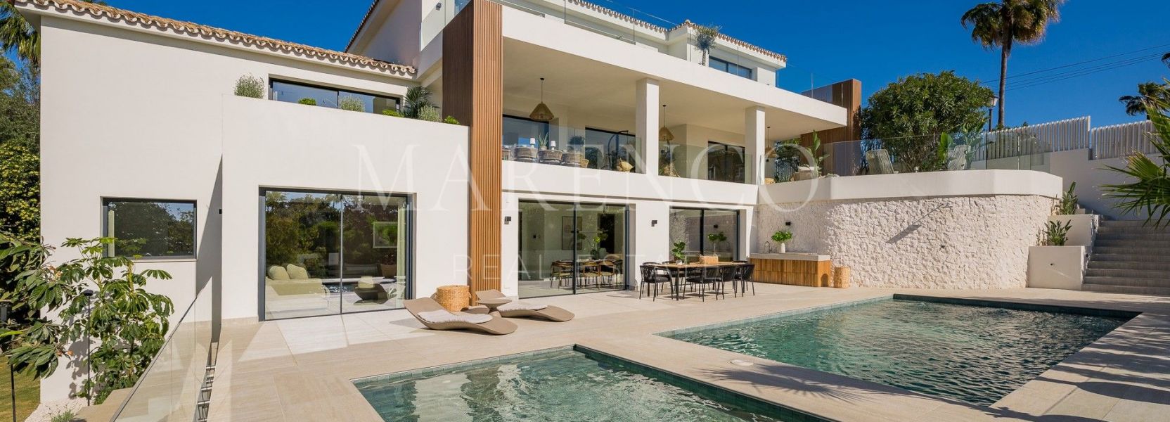 Villa Pareada  en El Rosario, Marbella Este, Marbella