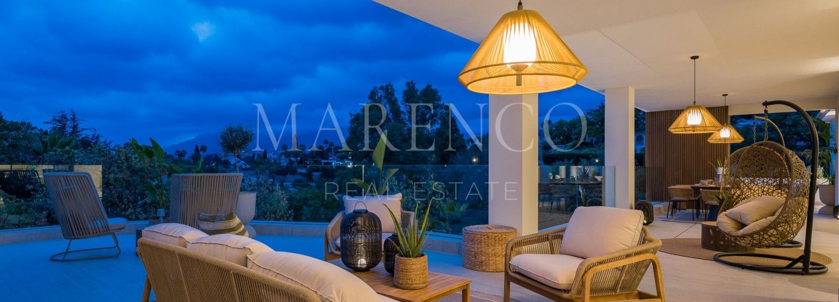 Villa Pareada  en El Rosario, Marbella Este, Marbella