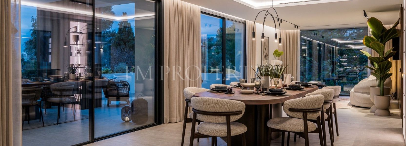 Semi Detached Villa  in El Rosario, Marbella East, Marbella