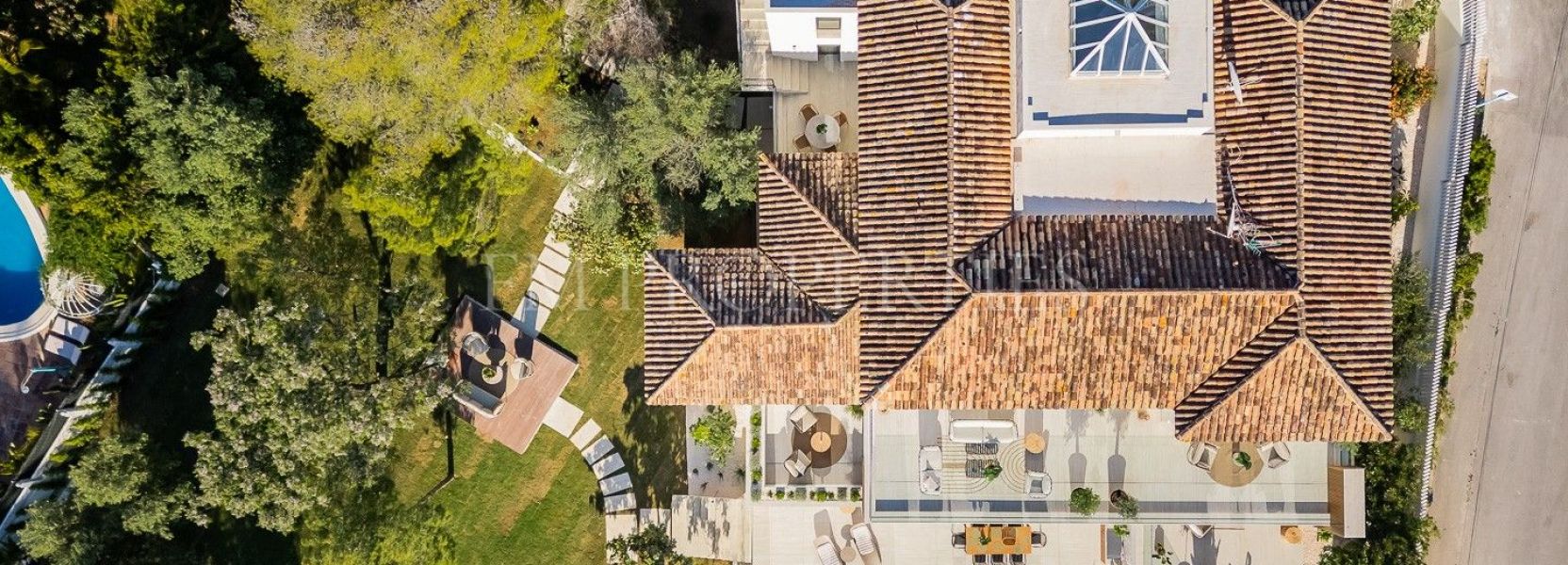 Semi Detached Villa  in El Rosario, Marbella East, Marbella