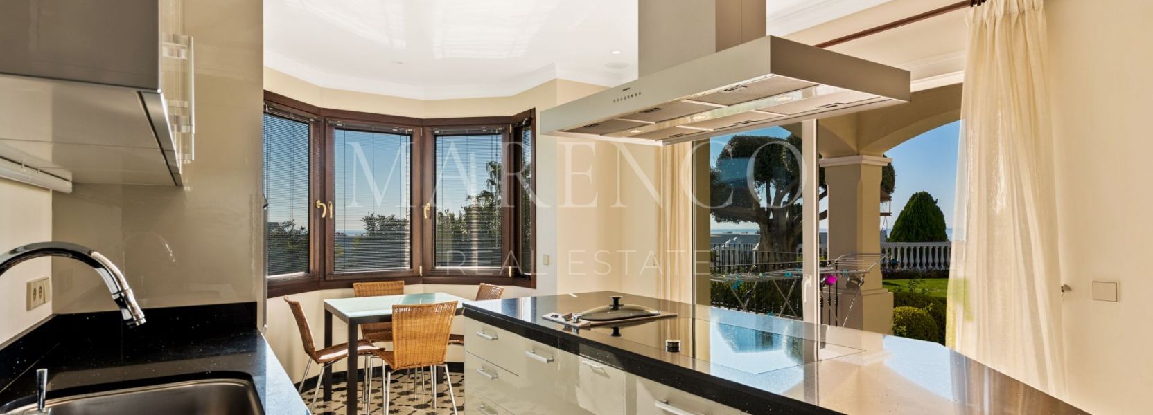 Villa en La Alqueria, Benahavis