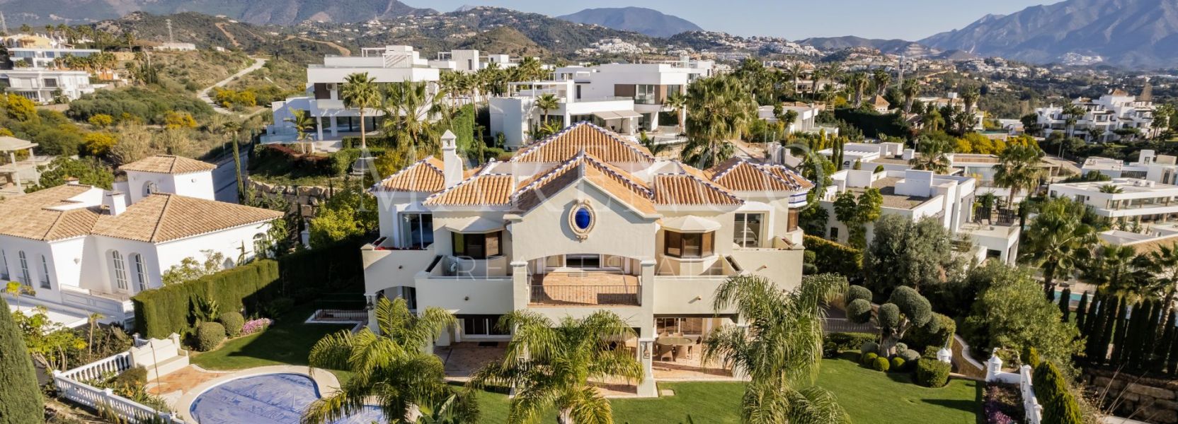 Villa en La Alqueria, Benahavis