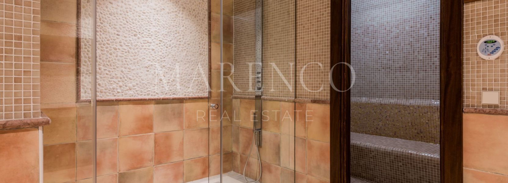 Villa en La Alqueria, Benahavis