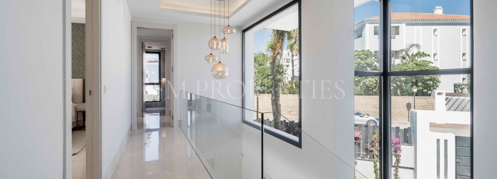Villa  in El Campanario, Estepona East, Estepona