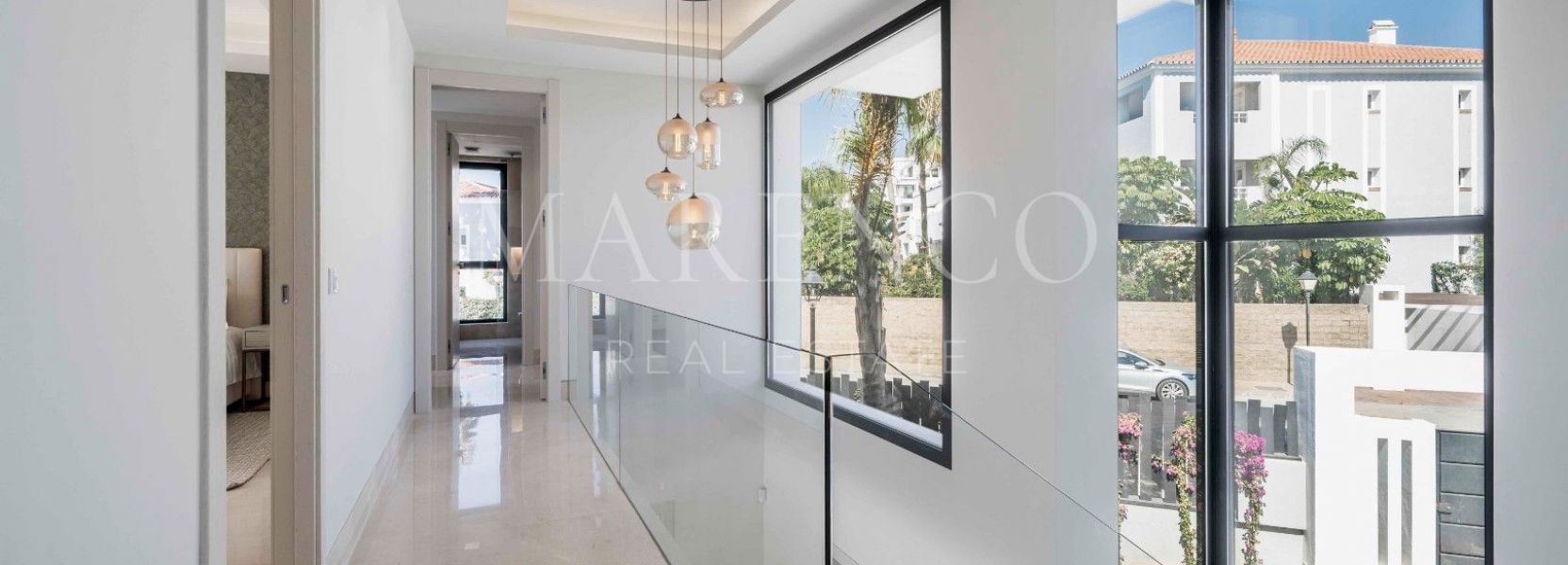 Villa  in El Campanario, Estepona Ost, Estepona