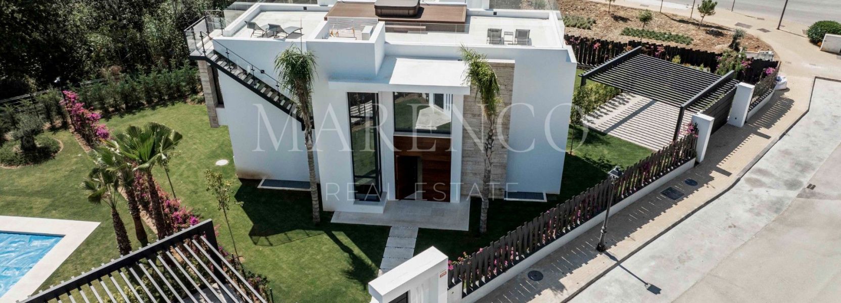 Villa  in El Campanario, Estepona Ost, Estepona