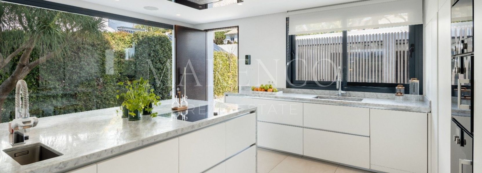 Villa  in Nueva Andalucia, Marbella