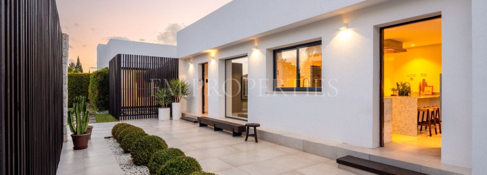 Villa  en Nueva Andalucia, Marbella