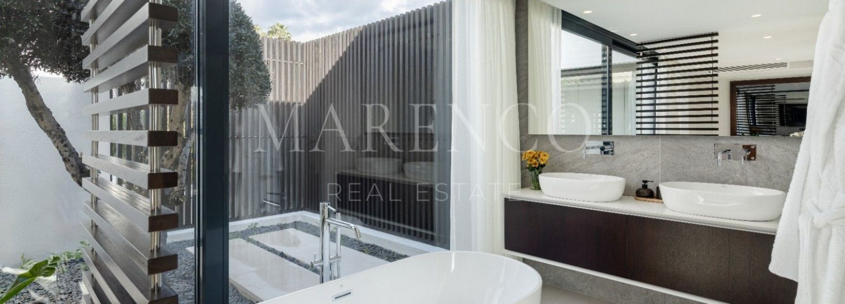 Villa  in Nueva Andalucia, Marbella