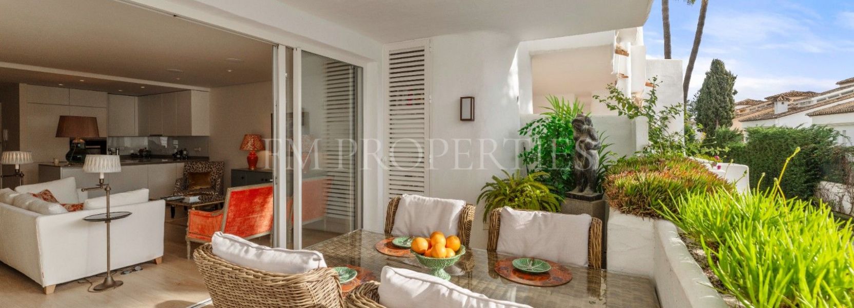 Appartement  in Marina Puente Romano, Marbella Golden Mile, Marbella