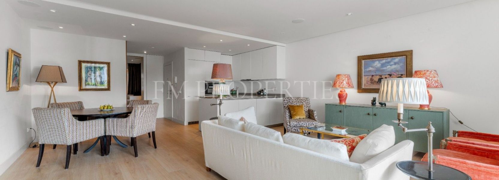 Appartement  in Marina Puente Romano, Marbella Golden Mile, Marbella
