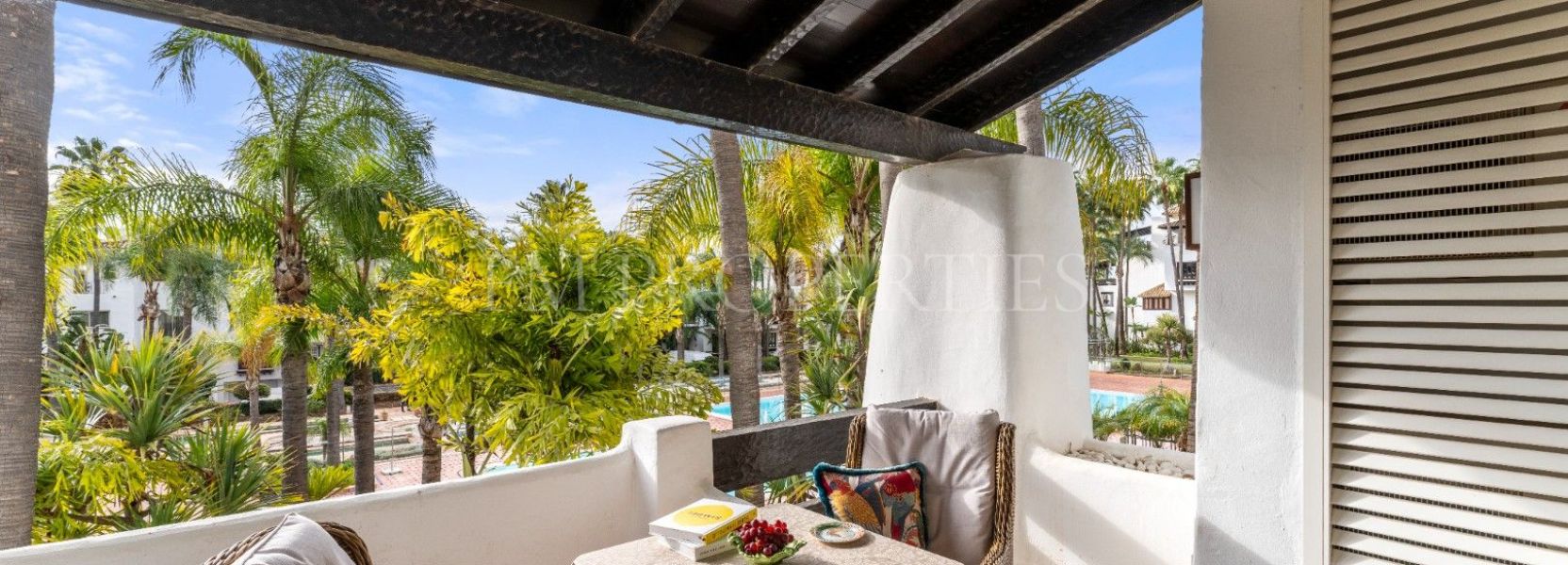 Appartement  in Marina Puente Romano, Marbella Golden Mile, Marbella