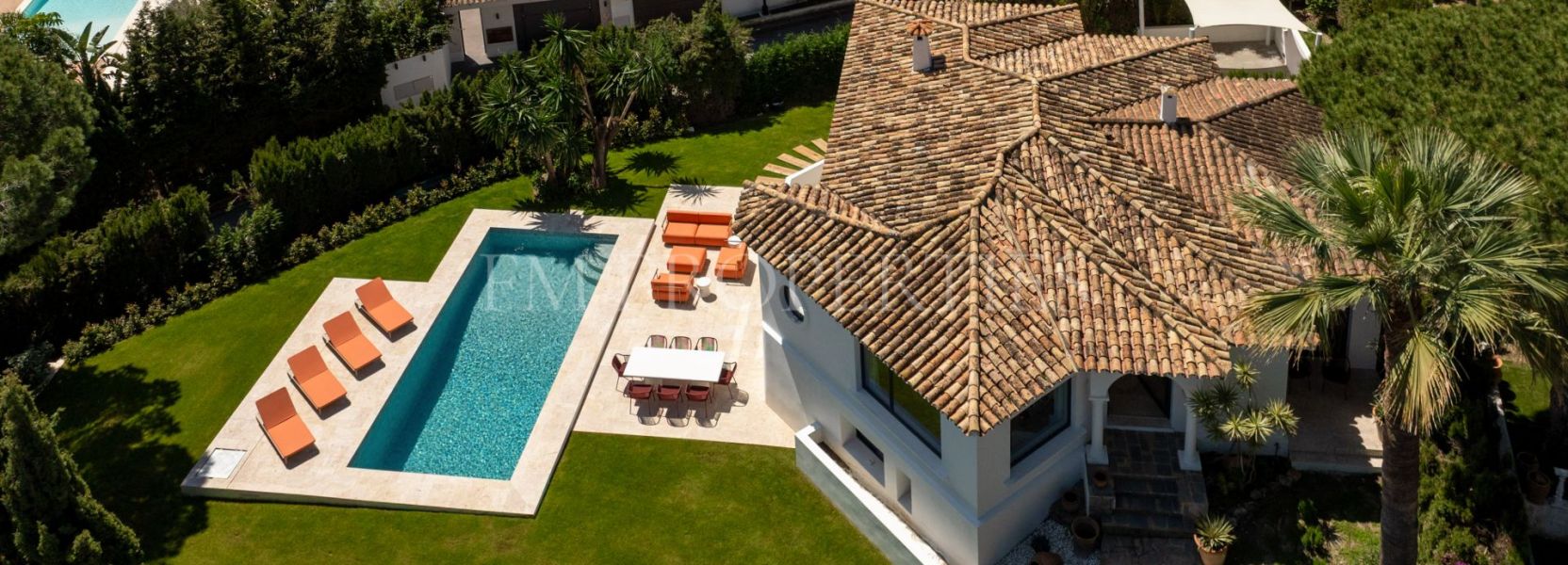 Villa  in Nueva Andalucia, Marbella