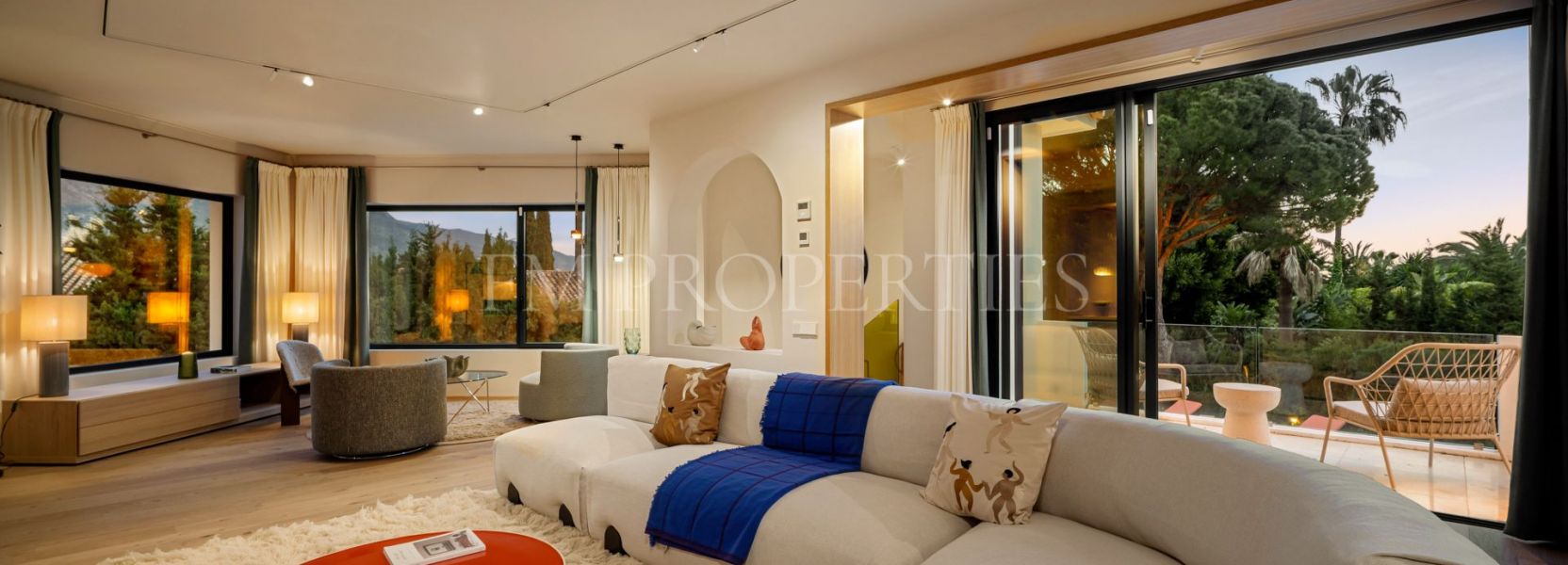 Villa  in Nueva Andalucia, Marbella