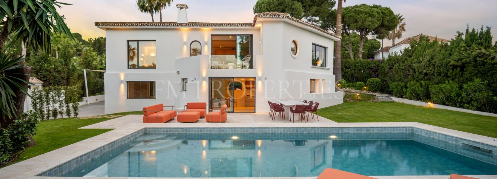 Villa  in Nueva Andalucia, Marbella