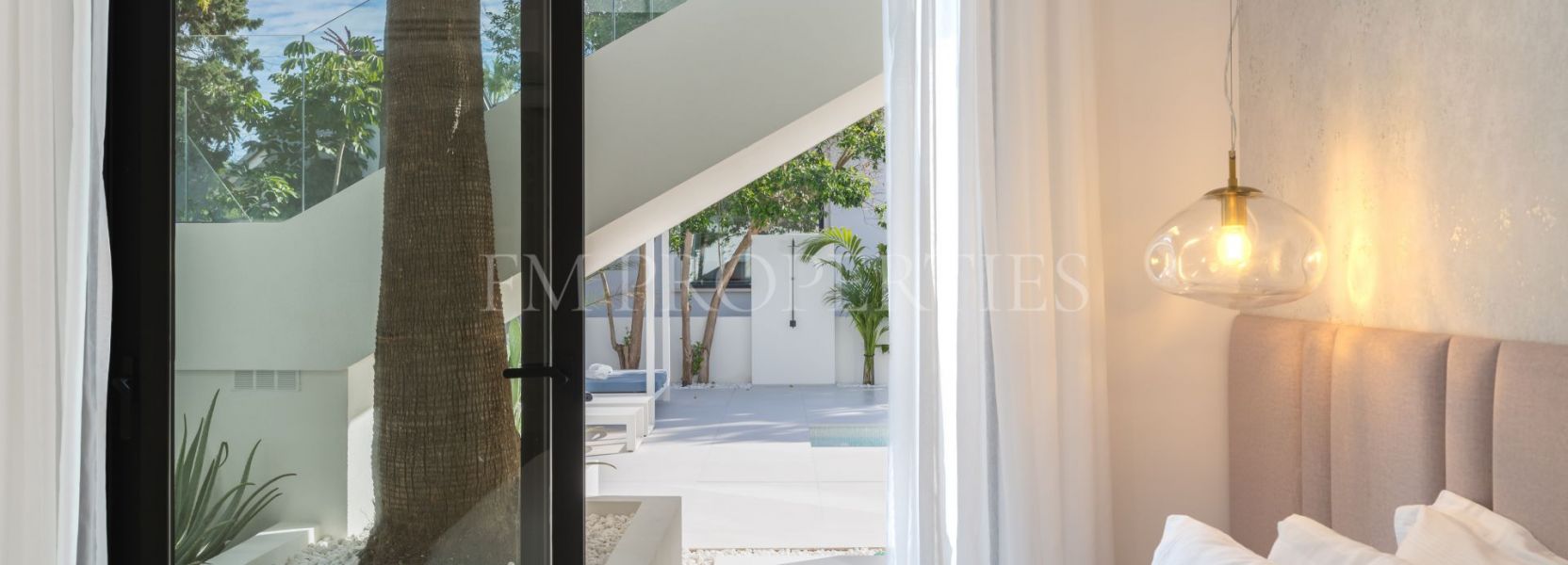 Villa  in Marbesa, Marbella East, Marbella
