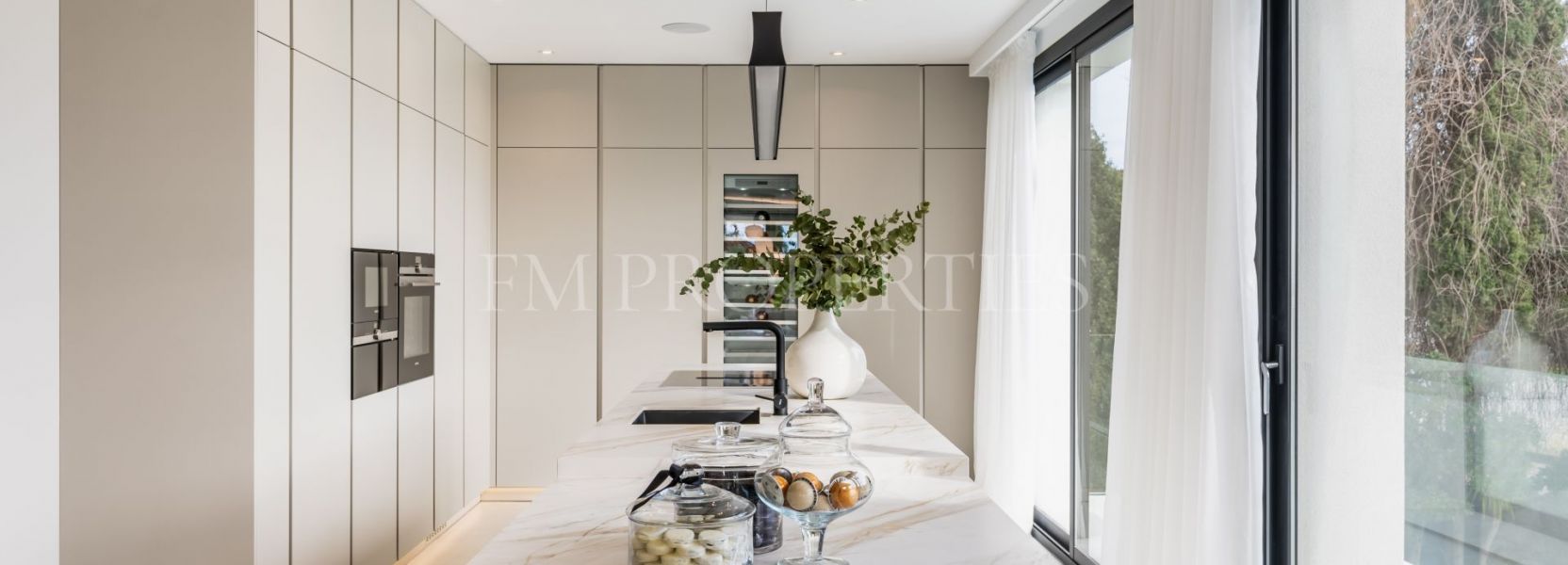 Villa  in Marbesa, Marbella East, Marbella