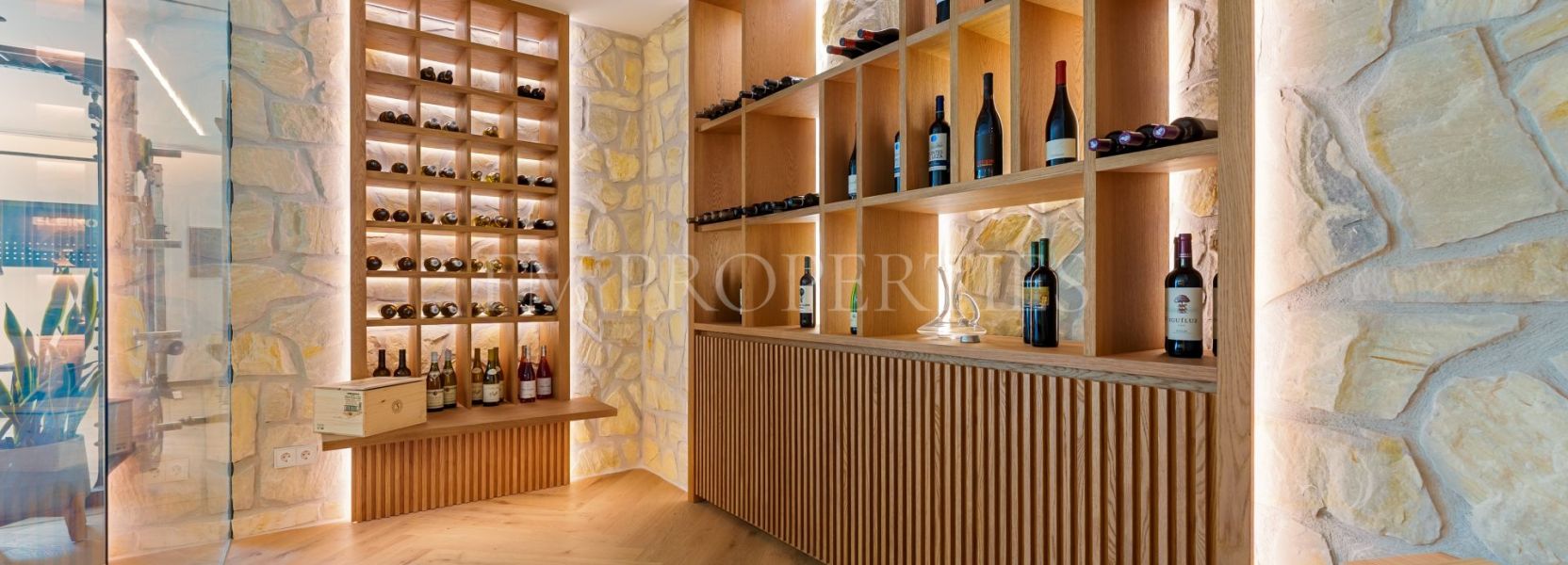 Villa  in The Hills, Benahavis