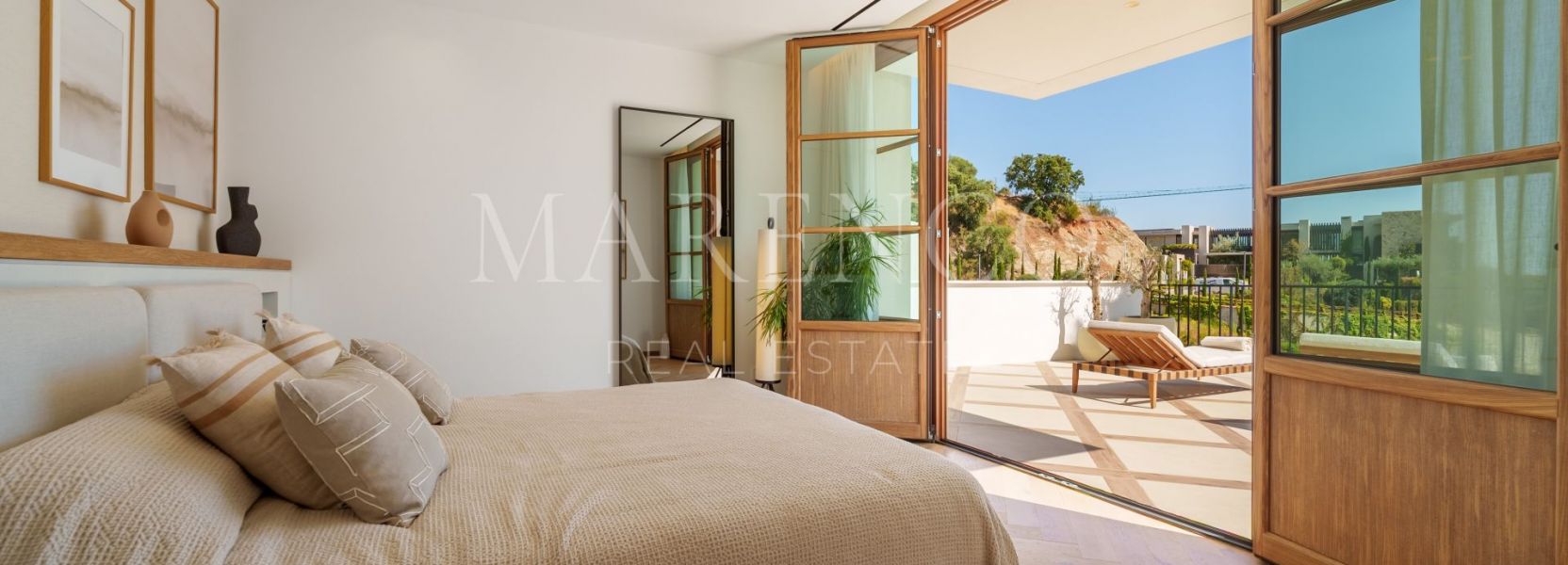 Villa  in The Hills, Benahavis