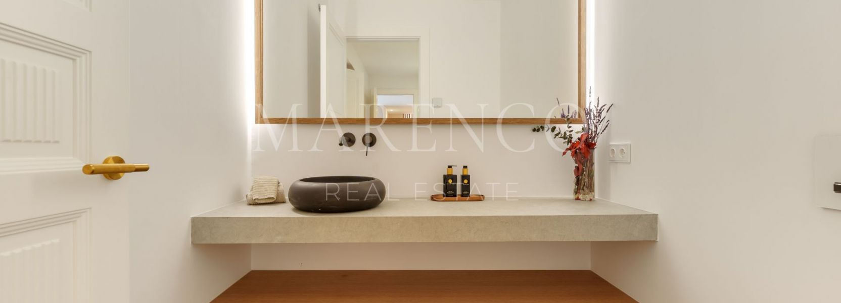 Villa  in The Hills, Benahavis