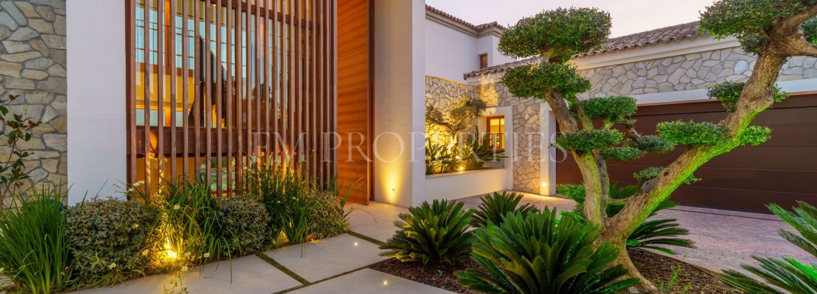 Villa  in The Hills, Benahavis