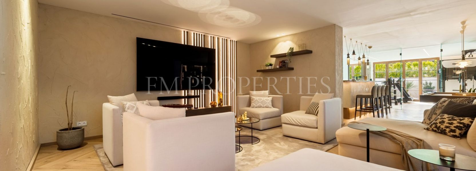 Villa  in The Hills, Benahavis