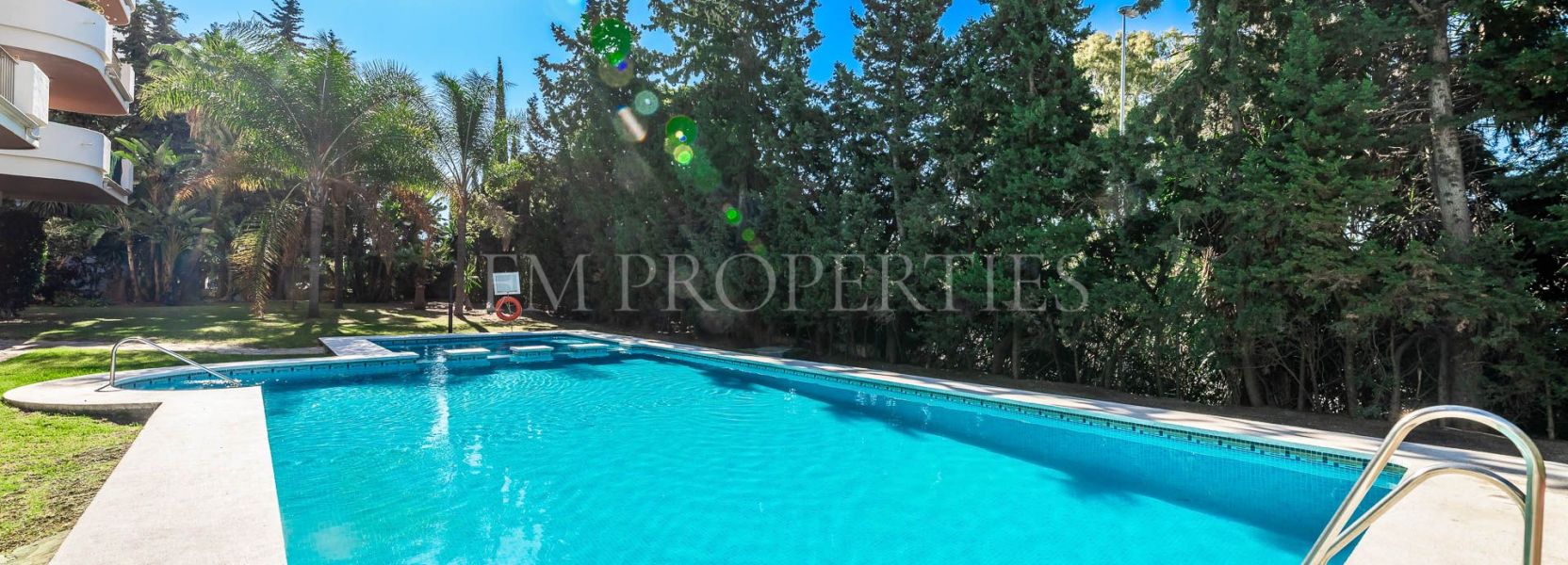 Apartment  in Nueva Andalucia, Marbella