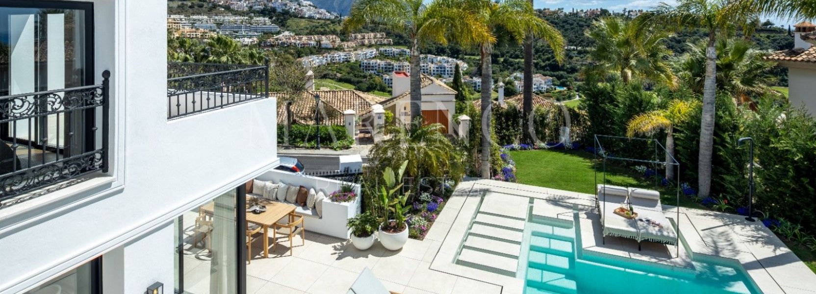 Villa  en Los Arqueros, Benahavis