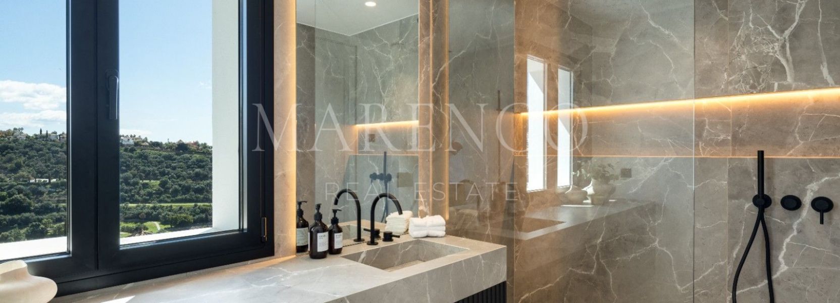 Villa  en Los Arqueros, Benahavis