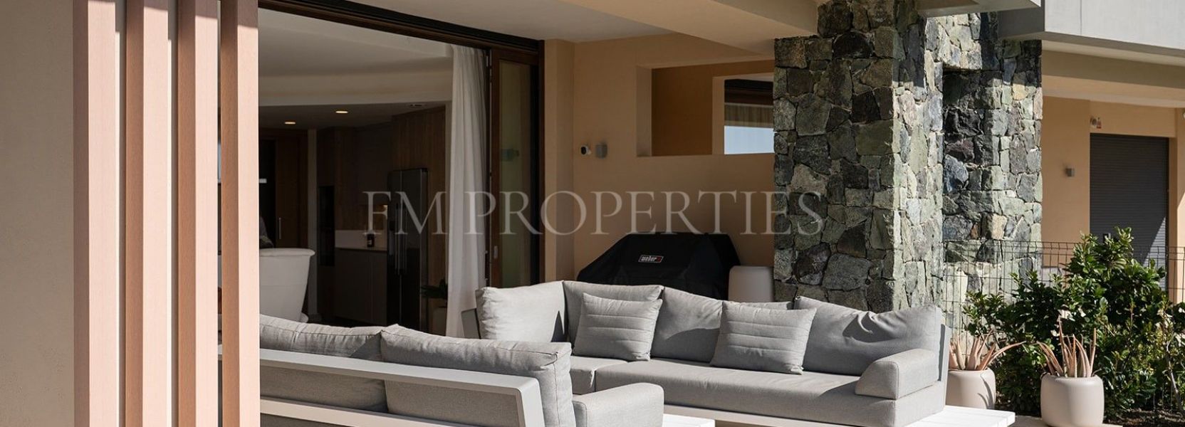 Apartamento Planta Baja  en Real de La Quinta, Benahavis