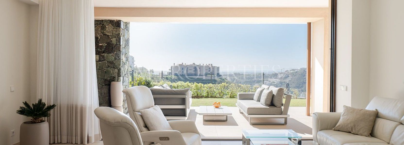 Apartamento Planta Baja  en Real de La Quinta, Benahavis