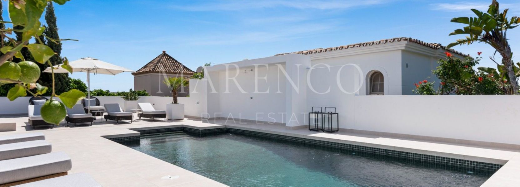 Villa  in El Rosario, Marbella East, Marbella