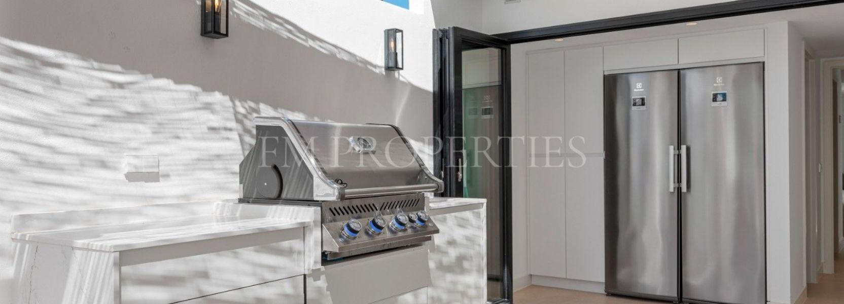 Villa  in El Rosario, Marbella Oost, Marbella