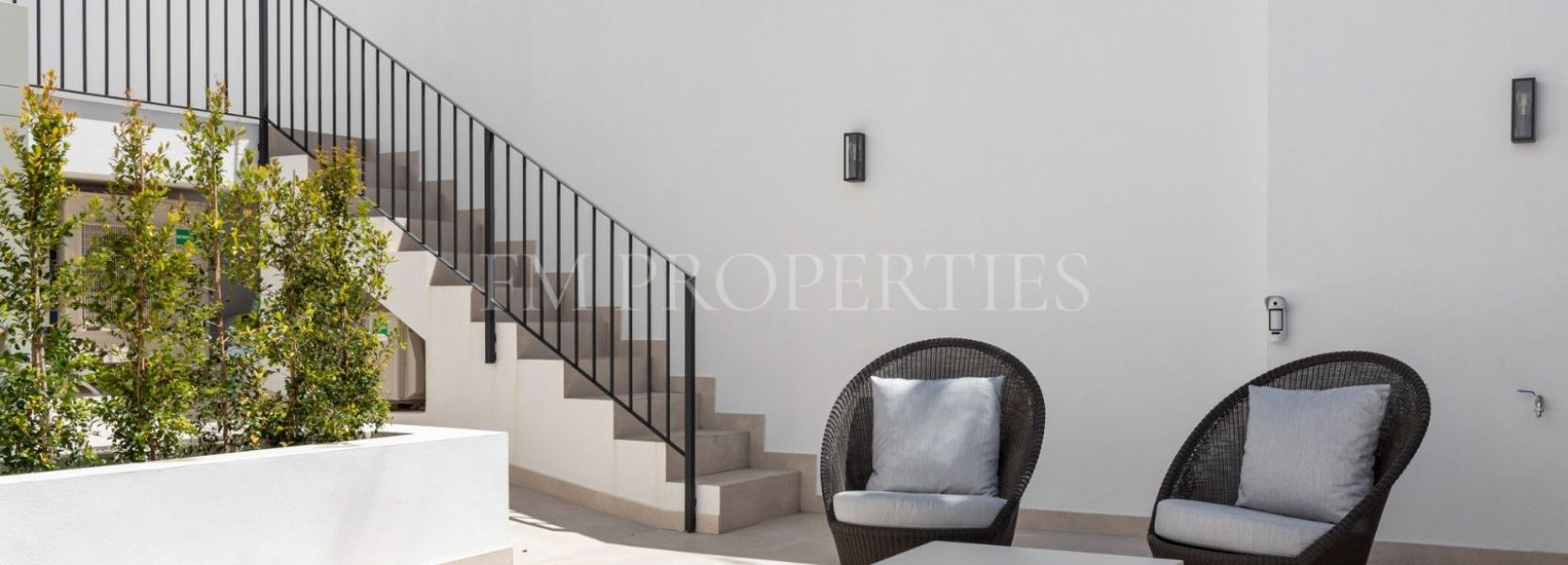 Villa  in El Rosario, Marbella Oost, Marbella