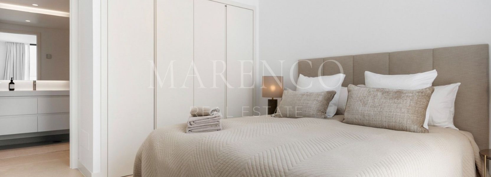 Villa  in El Rosario, Marbella East, Marbella