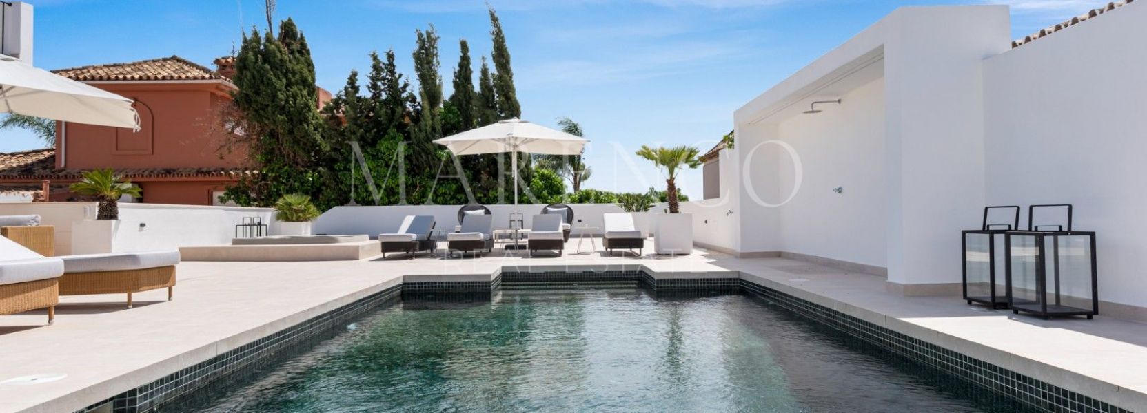 Villa  in El Rosario, Marbella East, Marbella