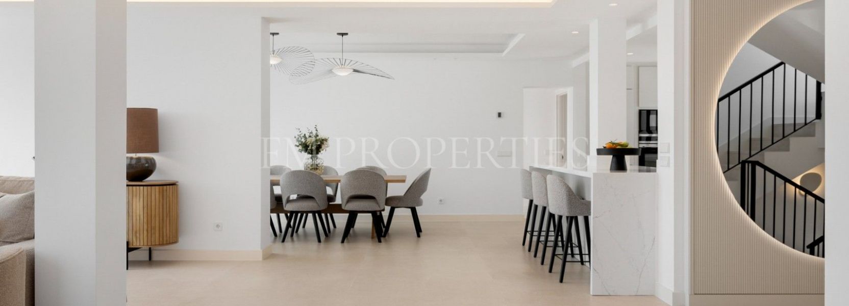 Villa  in El Rosario, Marbella Oost, Marbella