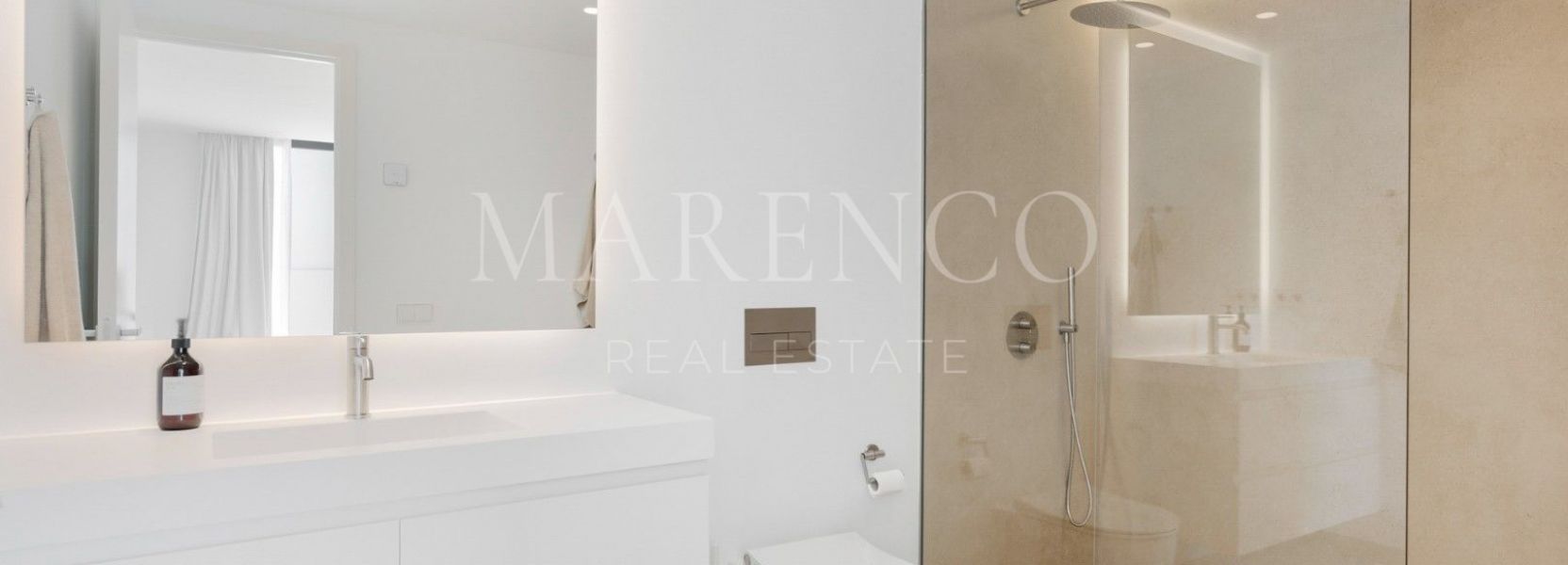 Villa  in El Rosario, Marbella East, Marbella