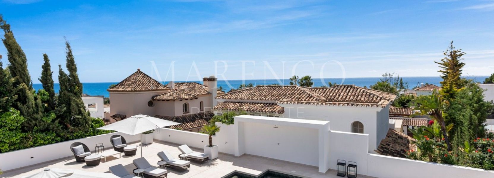 Villa  in El Rosario, Marbella East, Marbella