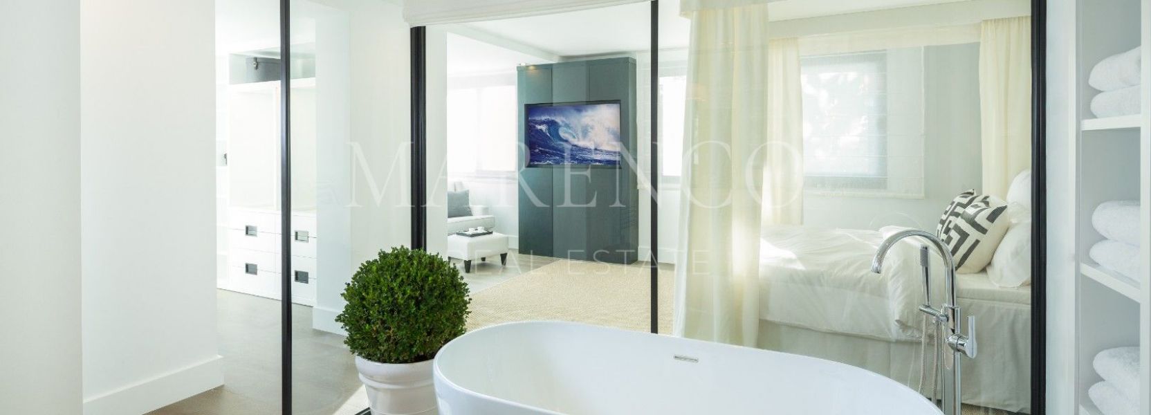 Villa  in Aloha, Nueva Andalucia, Marbella