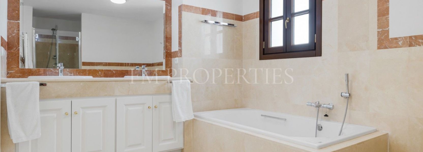 Geschakeld huis  in Benahavis