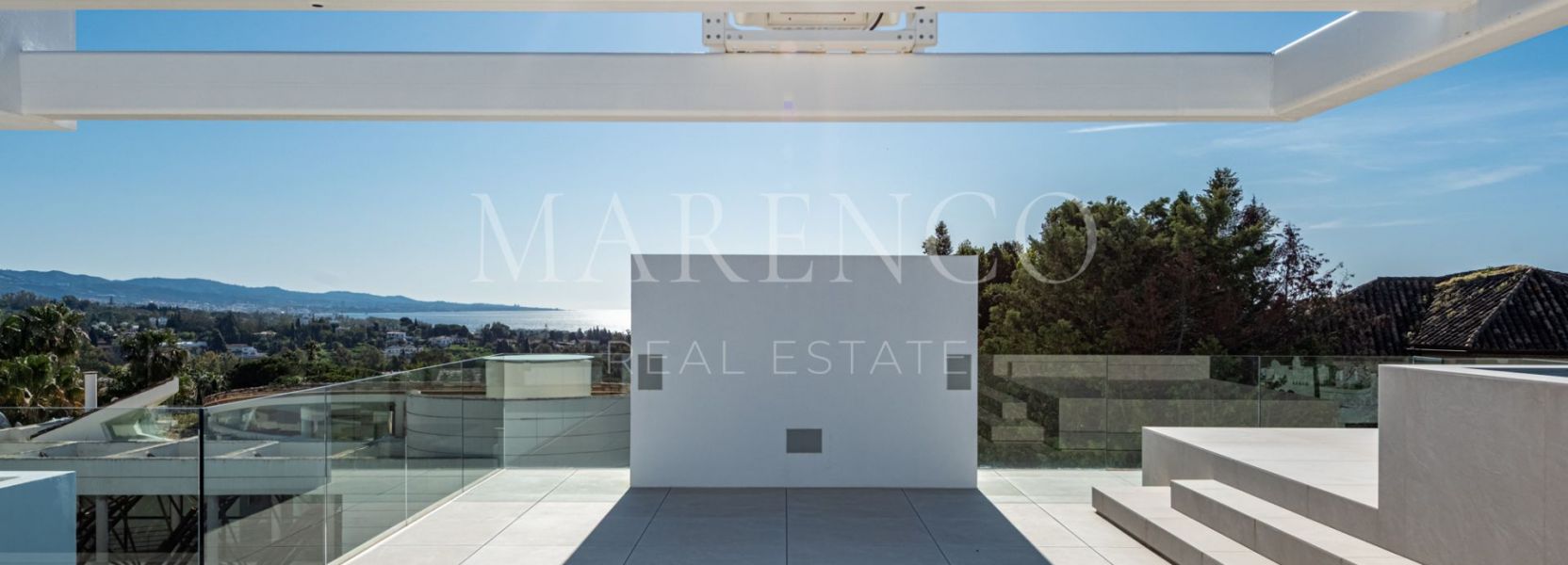 Half Vrijstaande Villa in Nueva Andalucia, Marbella