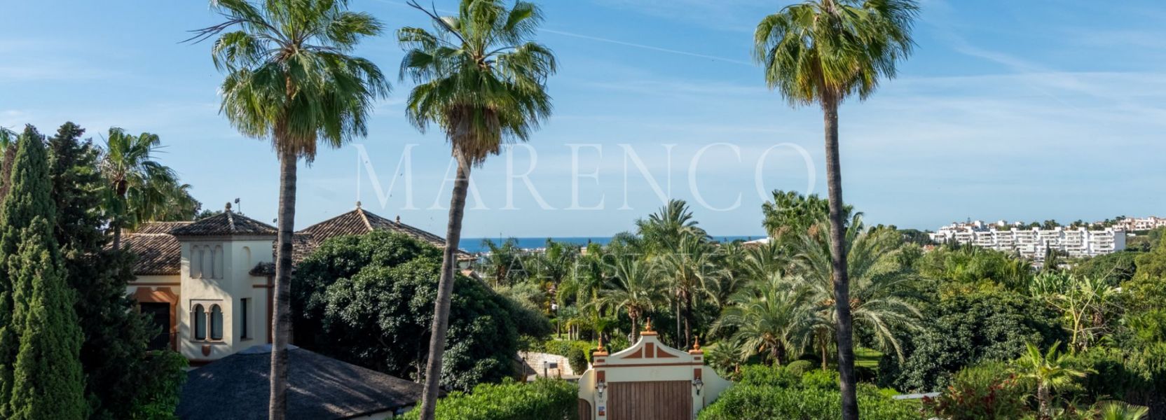 Half Vrijstaande Villa in Nueva Andalucia, Marbella