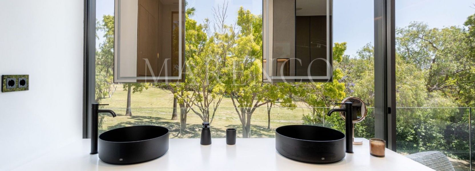 Villa  in Marbella Goldene Meile, Marbella