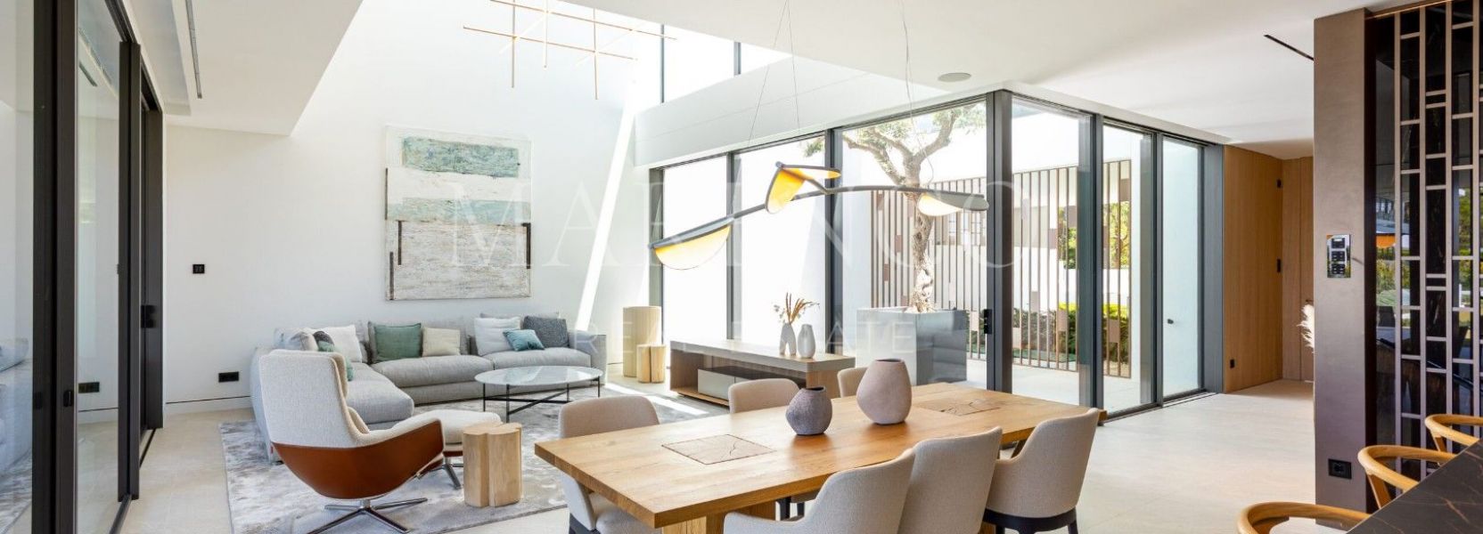 Villa  in Marbella Goldene Meile, Marbella