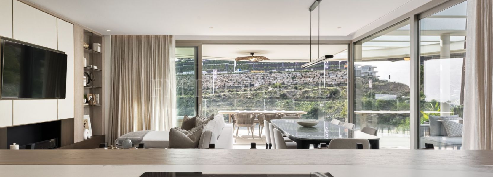 Appartement begane grond  in The View Marbella, Benahavis