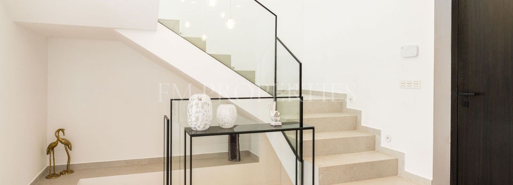 Villa  in Supermanzana H, Nueva Andalucia, Marbella